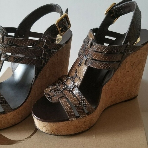 Tory Burch Brown Snakeskin Wedges, Size 7 1/2 - Picture 2 of 4